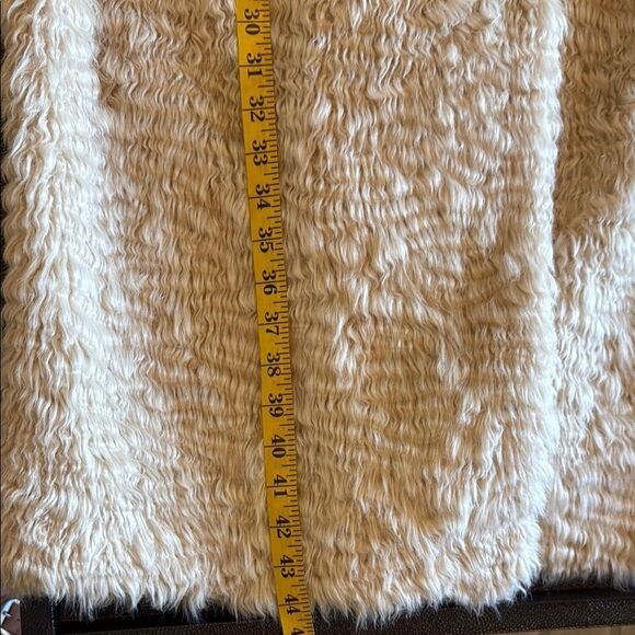 Stand Studio Nicole Women's Cream Faux Fur Teddy Coat size 36 US 4 - Picture 8 of 16